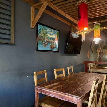 Full House BBQ - Barbeque Near Me - Las Vegas, Nevada
