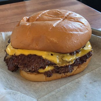 Riley's Bar + Burger - Plain double Wagyu smashburger with cheese - Burgers Near Me - Milwaukee, Wisconsin