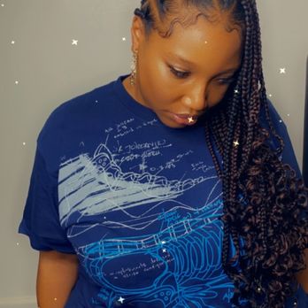 Sculpted Beauty - Large triangle part knotless - Hair Stylists Near Me Sculpted Beauty - Large triangle part knotless - Hair Stylists Near Me