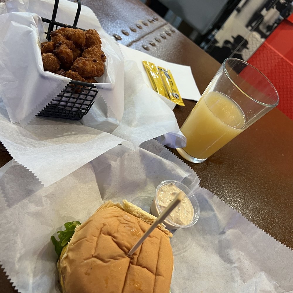 Ormond Garage - Garage Burger, single, cheese curds! - New American Near Me - Ormond Beach, Florida Ormond Garage - Garage Burger, single, cheese curds! - New American Near Me - Ormond Beach, Florida