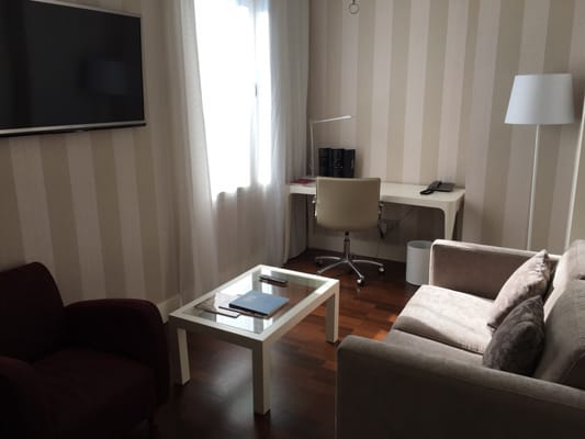 Hotel NH Collection Madrid Abascal by null