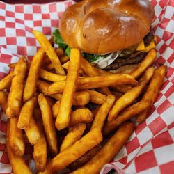 Cool Spot Country Store - Burger and fries