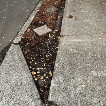 IM Construction - Runs onto sidewalk and into median - General Contractors Near Me IM Construction - Runs onto sidewalk and into median - General Contractors Near Me