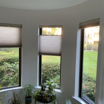 Budget Blinds of Mountain View - Dining room - Shades & Blinds Near Me Budget Blinds of Mountain View - Dining room - Shades & Blinds Near Me