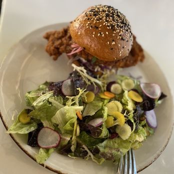 peasants FEAST - Hot chicken sandwich with side salad - American Near Me - Solvang, California peasants FEAST - Hot chicken sandwich with side salad - American Near Me - Solvang, California