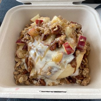 Cinnaholic - Caramel Apple Pie Roll - Bakeries Near Me - Cypress, Texas