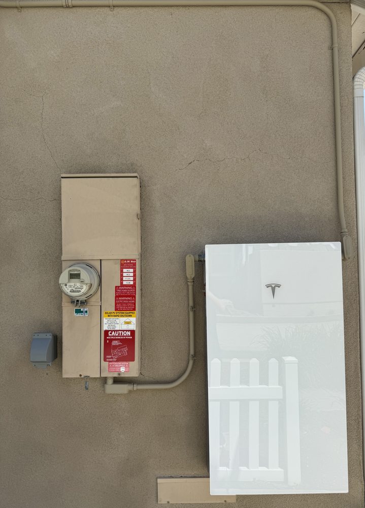 Slide of AM Sun Solar & Roofing