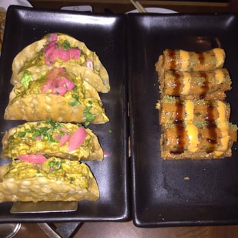 Catch NYC - Mahi Mahi Wonton Tacos & Crunch Rice Cakes - Asian Fusion Near Me - New York, New York