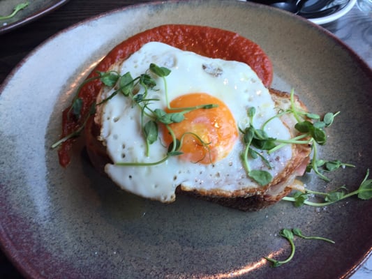 Town Tonic Cafe & Restaurant by null