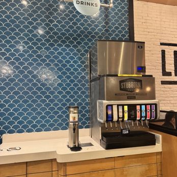California Fish Grill - Drink area - Fish & Chips Near Me - Daly City, California