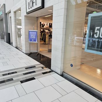 LOFT - The front - Women's Clothing Near Me - Northridge, California LOFT - The front - Women's Clothing Near Me - Northridge, California