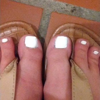 D & D Nails - Bad toe nails after 60$ - Nail Salons Near Me - Sonora, California