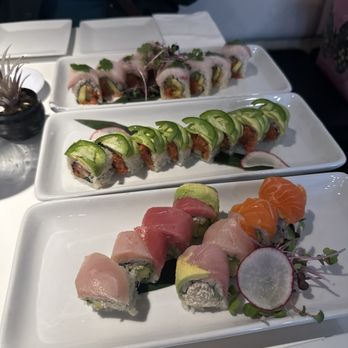Seabutter - Sushi rolls - Sushi Bars Near Me - Glendale, California