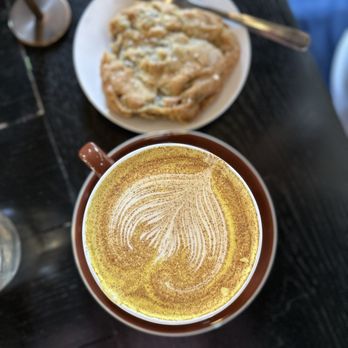 Post Commons - Golden chai - Breakfast & Brunch Near Me - Alton, Illinois