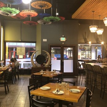 Rangoon Burmese Kitchen - Inside - Burmese Near Me - Honolulu, Hawaii