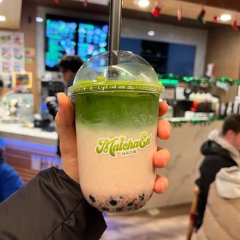 Matcha En - Strawberry Matcha Latte - Desserts Near Me - Chicago, Illinois