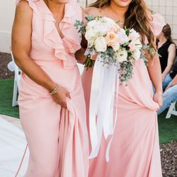 Flower Works - Radiant joy and effortless elegance. Crafting moments that look just as beautiful as they feel.