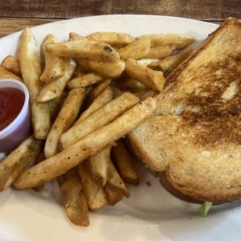 JR Steakhouse - Big Bad BLT - Steakhouses Near Me - Eastview, Tennessee