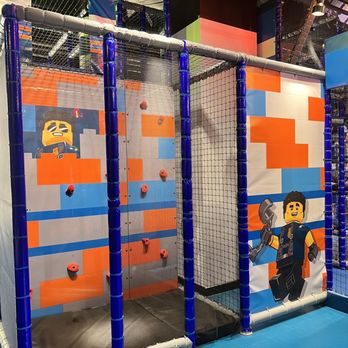 LEGO Discovery Center - Kids Activities Near Me - Springfield, Virginia
