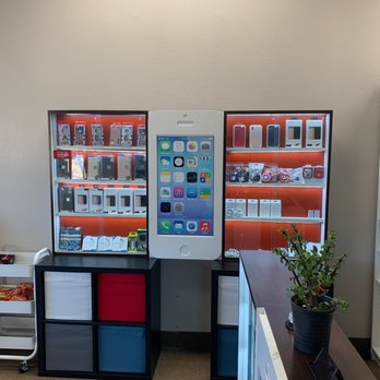 Smart Cell Repair - 5 Stars! Shawn was awesome  Service was great - Mobile Phone Repair Near Me - Tustin, California