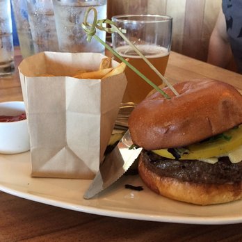 Duke's Malibu - Chef's Cheeseburger - New American Near Me - Malibu, California