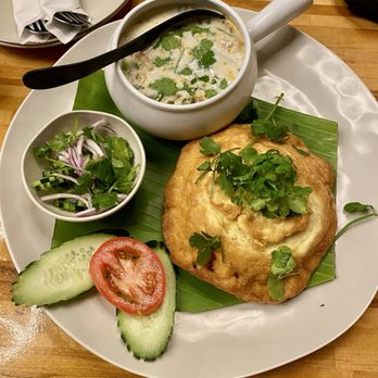 Manaow - Bangkok set: - Galanga soup with chicken - Thai omelette with ground chicken - Jasmine Rice - Cucumber Relish - Thai Near Me - Long Beach, California Manaow - Bangkok set: - Galanga soup with chicken - Thai omelette with ground chicken - Jasmine Rice - Cucumber Relish - Thai Near Me - Long Beach, California