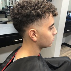 A nice fade. Good environment, very clean and professional.