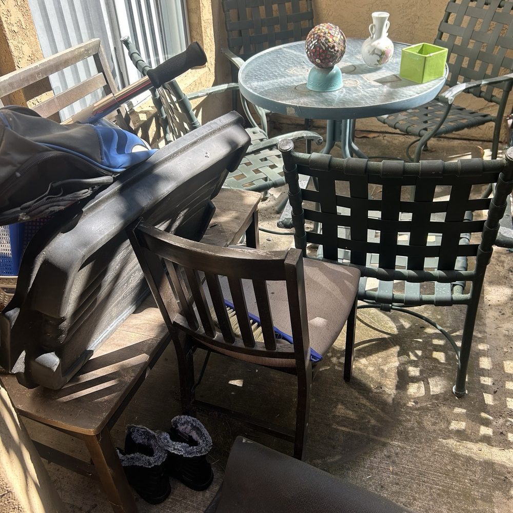 Max Junk Removal - Junk to be removed - Junk Removal & Hauling Near Me - Fallbrook, California Max Junk Removal - Junk to be removed - Junk Removal & Hauling Near Me - Fallbrook, California