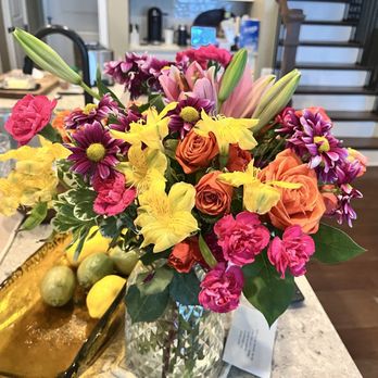 Sammy's Flowers - Florists Near Me - Portland, Oregon