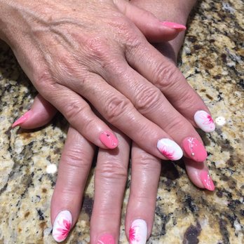 Nail Tek - Who doesn't love pretty in pink? Thank you Titi! - Nail Salons Near Me - Glen Ellyn, Illinois Nail Tek - Who doesn't love pretty in pink? Thank you Titi! - Nail Salons Near Me - Glen Ellyn, Illinois