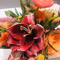 Carmen’s Flowers - Stunning