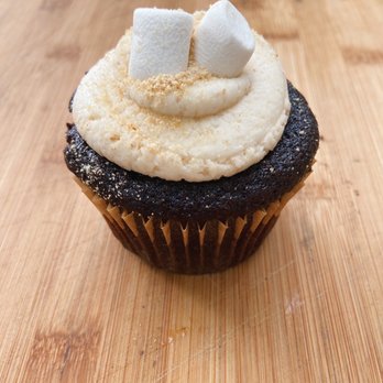 Jenny’s Plate - The most delicious s'mores cupcake ever. I said EVER. Oh, and it's vegan. - Food Delivery Services Near Me Jenny’s Plate - The most delicious s'mores cupcake ever. I said EVER. Oh, and it's vegan. - Food Delivery Services Near Me