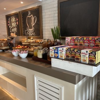 Óleo - Azul Breakfast - Hotels Near Me - Cancún, ROO