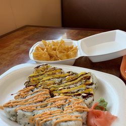 Rest Flor De Mayo #2 - Two sushi rolls and crab Rangoon