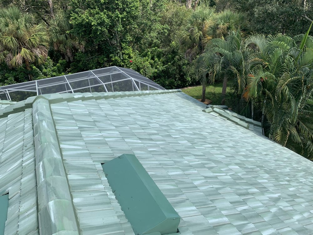 Slide of Grayhawk Roofing Solutions