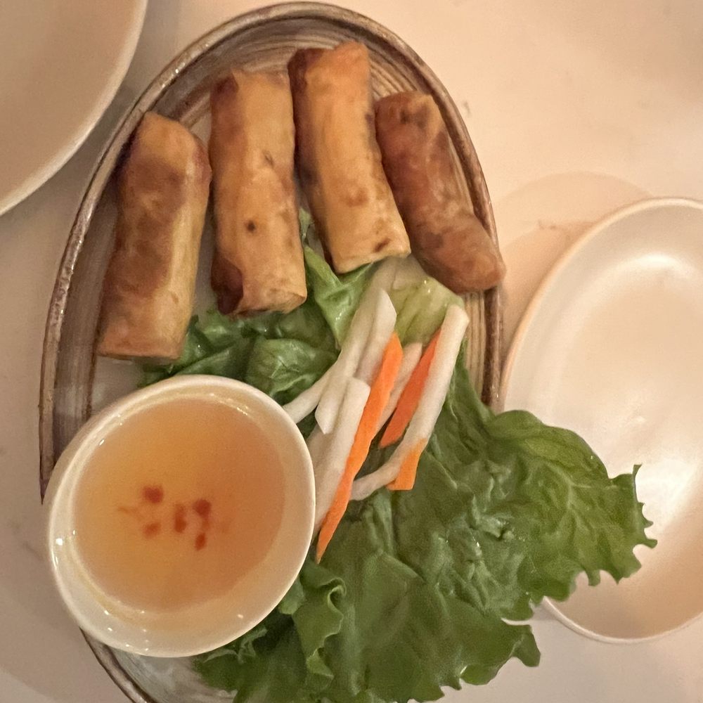 Em Vietnamese Bistro - Spring rolls - Vietnamese Near Me - Brooklyn, New York Em Vietnamese Bistro - Spring rolls - Vietnamese Near Me - Brooklyn, New York