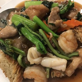 On On Chinese Restaurant - Cake Noodle... - Chinese Near Me - Honolulu, Hawaii