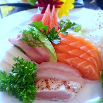 To-ne Sushi - Chirashi - Japanese Near Me - Toronto, Ontario To-ne Sushi - Chirashi - Japanese Near Me - Toronto, Ontario