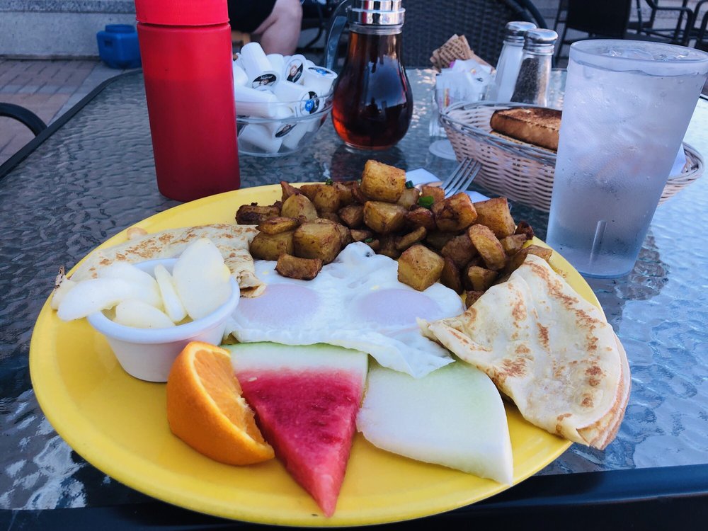 EGG CITÉ 9105 Boulevard Taschereau, Brossard, Quebec Breakfast