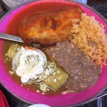 Lola's Kitchen - No. 5 Chili Relleno and chicken enchilada - Mexican Near Me - Barstow, California Lola's Kitchen - No. 5 Chili Relleno and chicken enchilada - Mexican Near Me - Barstow, California