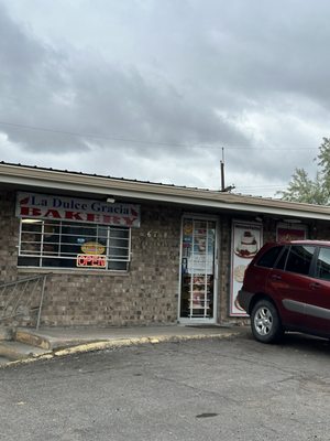La Dulce Gracia Bakery