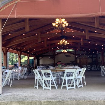 Spring Lake Winery - Wineries Near Me - Lockport, New York Spring Lake Winery - Wineries Near Me - Lockport, New York