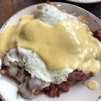 MidTown Grill - Irishman Skillet - American Near Me - Wauwatosa, Wisconsin MidTown Grill - Irishman Skillet - American Near Me - Wauwatosa, Wisconsin
