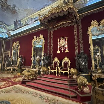 Palacio Real de Madrid - Throne room - Landmarks & Historical Buildings Near Me - Madrid, M