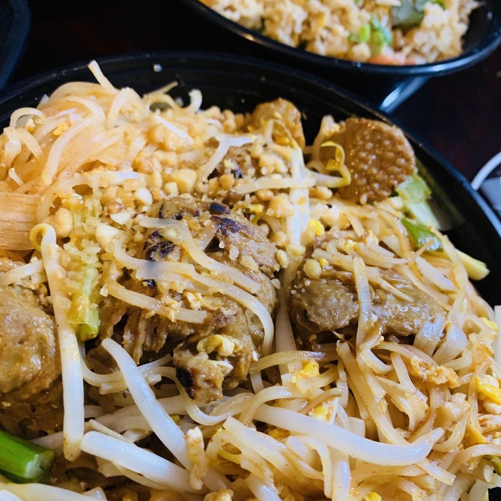 UThai - Mock Duck Pad Thai - Thai Near Me - Rego Park, New York UThai - Mock Duck Pad Thai - Thai Near Me - Rego Park, New York