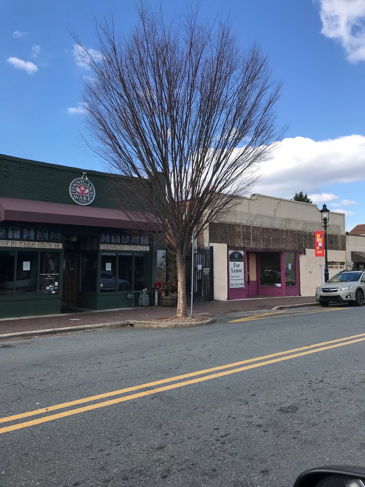 WTOB 980AM 96.3FM CLASSIC HITS Updated July 2024 615 N Trade St