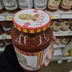 Lidia's Pasta Sauce with the expiration date: 10/17/2023