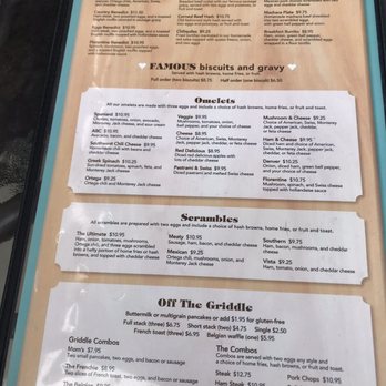 Mom's Kitchen - Breakfast & Brunch Near Me - Vista, California Mom's Kitchen - Breakfast & Brunch Near Me - Vista, California