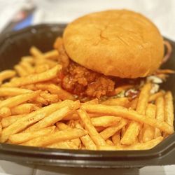 Iron Horse Tavern - Fried Chicken Burger