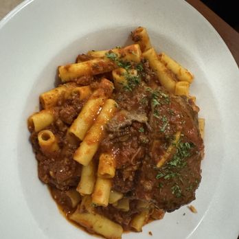 Sorelle Italian Bistro - Sorelle Short Rib Bolognese - Italian Near Me - Campbell, California Sorelle Italian Bistro - Sorelle Short Rib Bolognese - Italian Near Me - Campbell, California